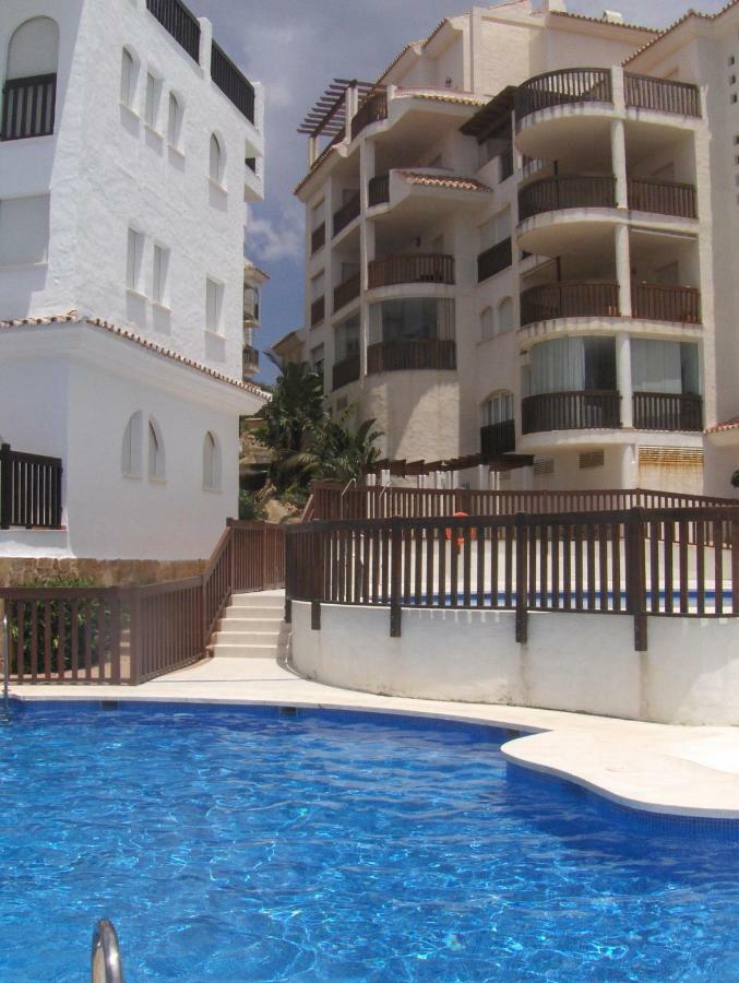 Beachfront Penthouse: Marbella Sea View Terrace Sitio de Calahonda Exterior photo